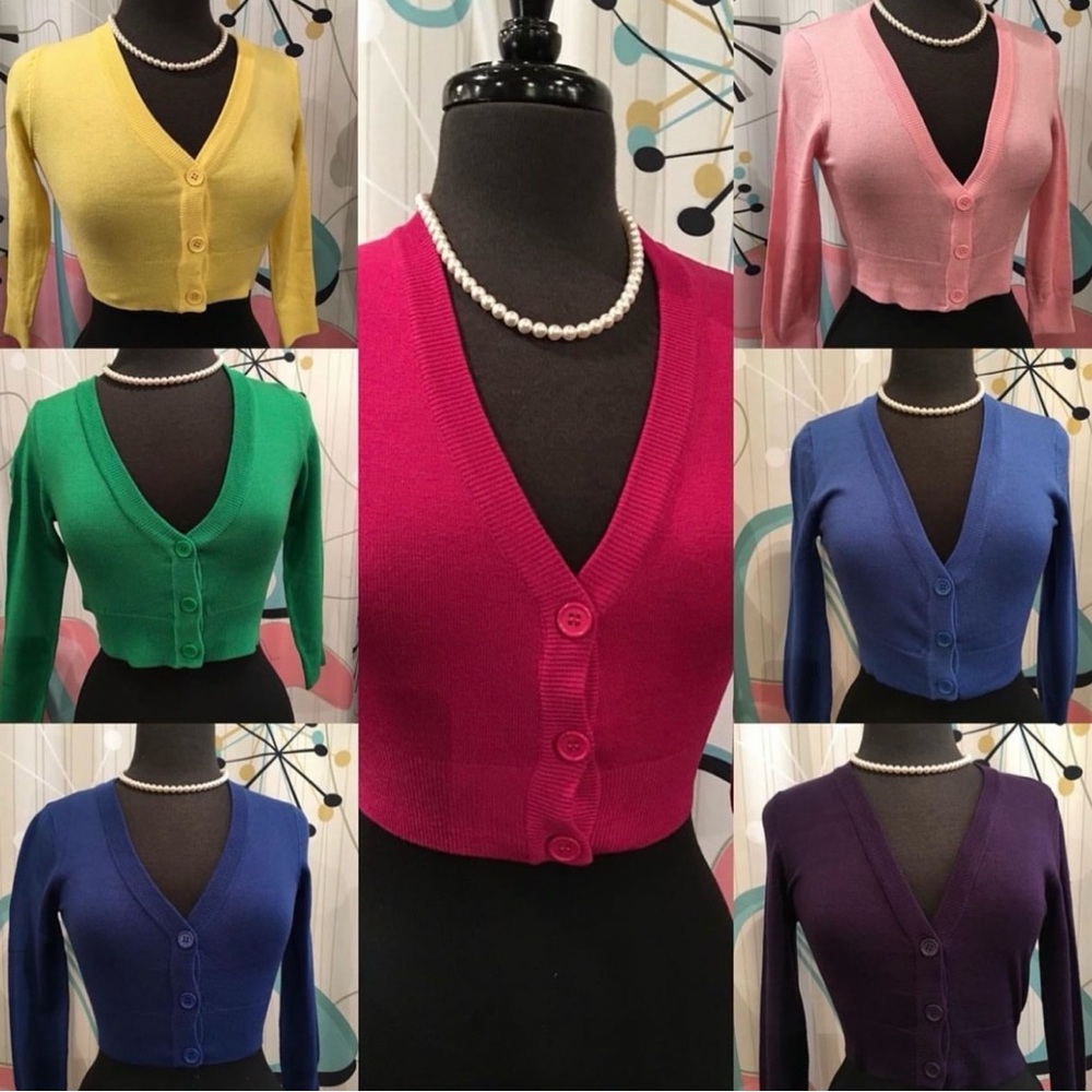 💐YeMak Women's V-Neck Button-Up Crop Sweater Cardigan